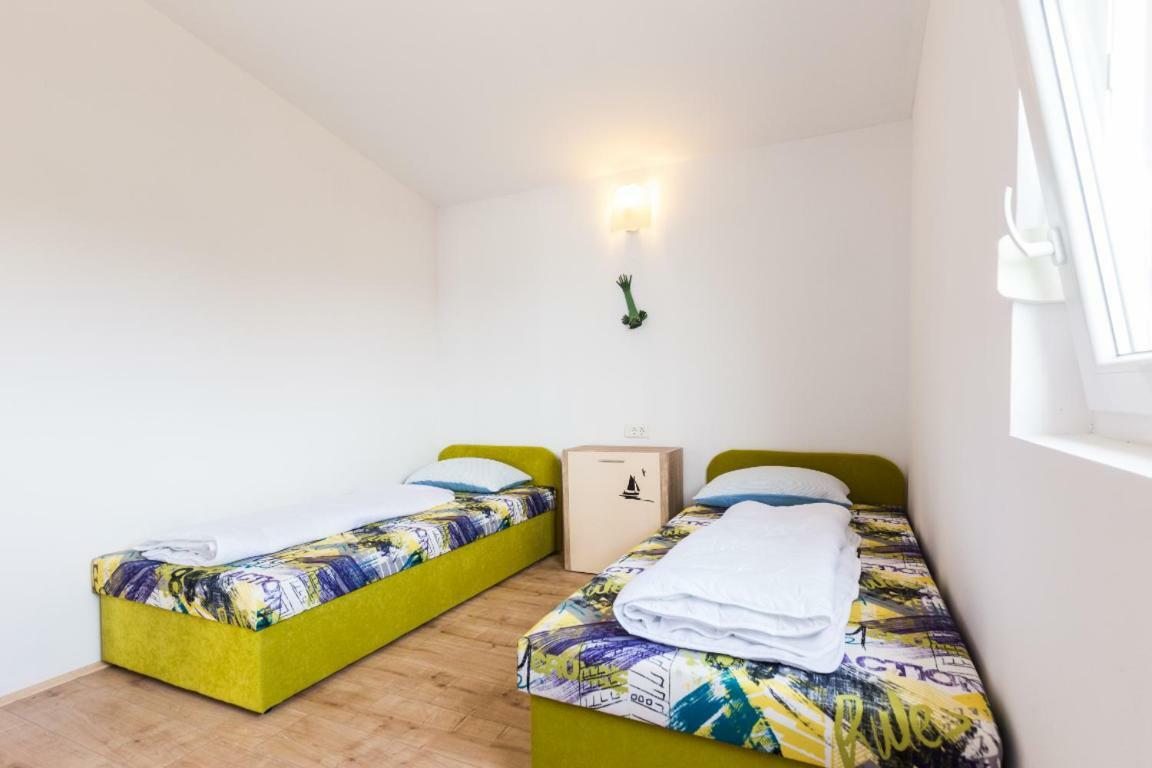 Apartmani Filip Mandre Extérieur photo
